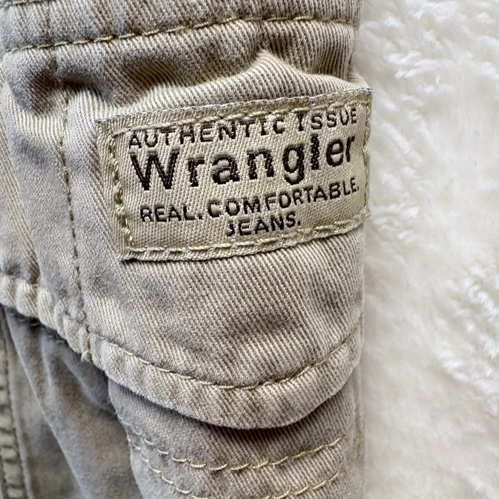 Wrangler Cargo Shorts Men Sz 44 Beige Outdoor Casual Utility Khaki‎